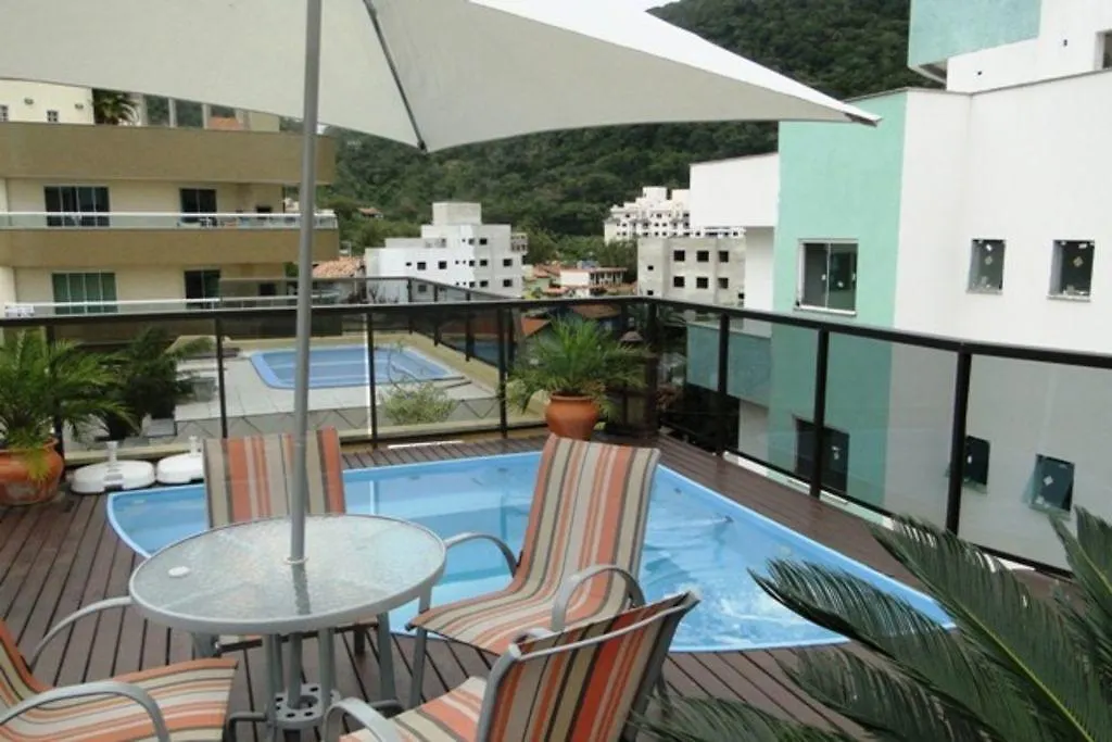 Excelente Loft Com Piscina Em Bombas Apartamento Bombinhas 0*,  Brasil